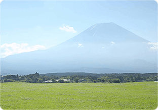 FRECIOUS朝霧高原