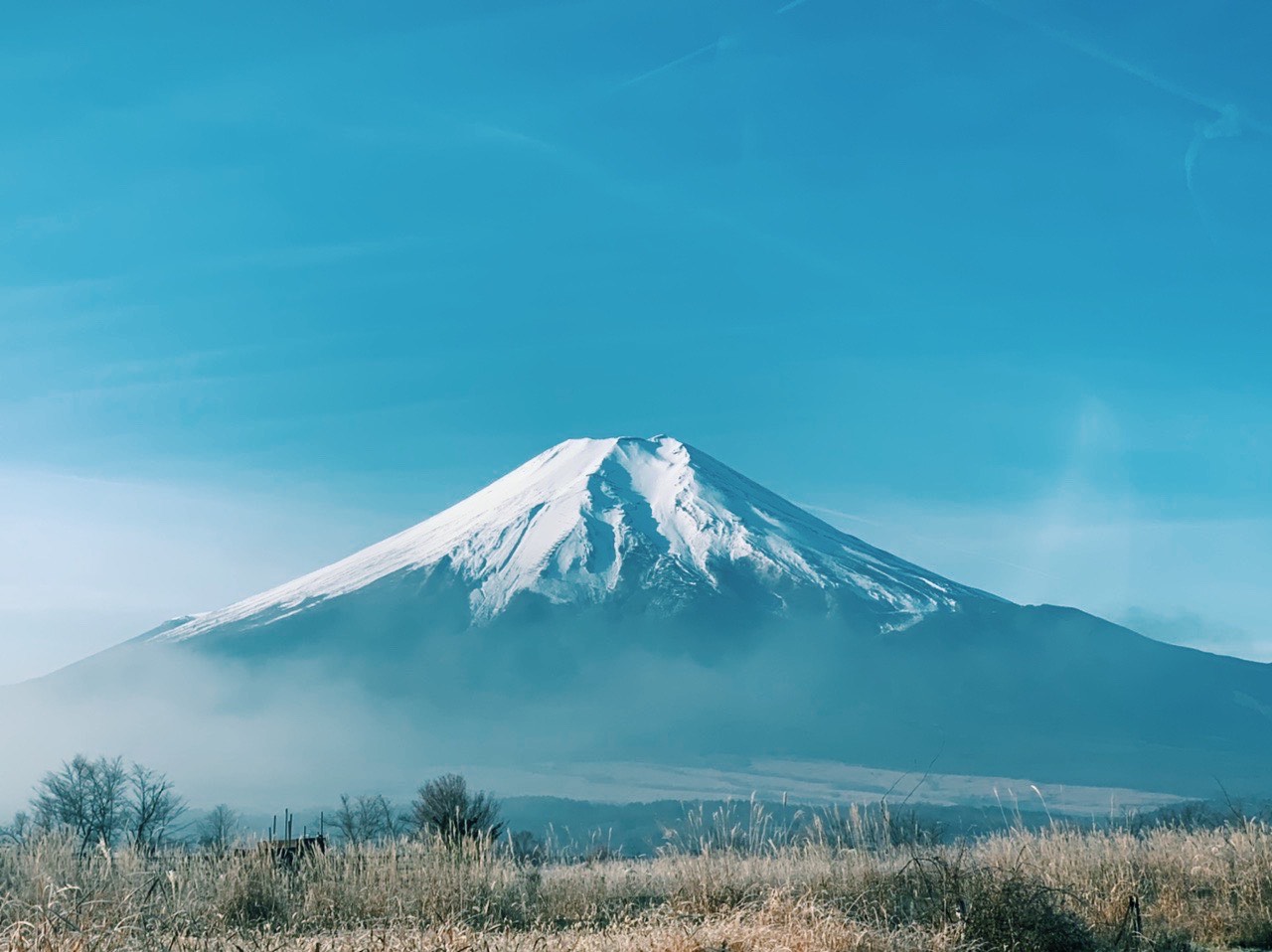 最高かっこいい 富士山 イラスト 簡単 アニメ画像